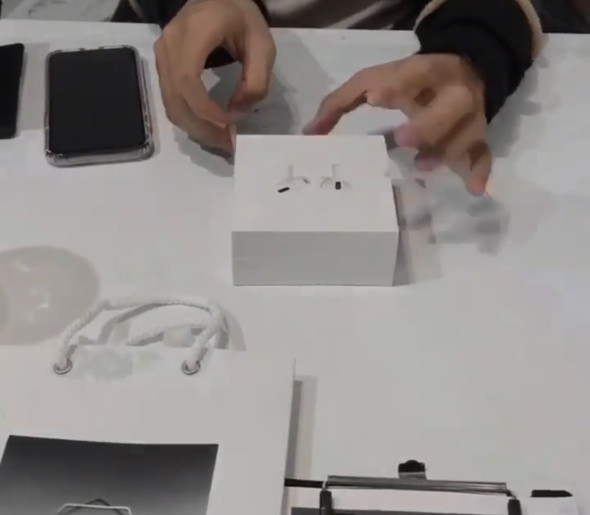 Airpod Unboxing 
