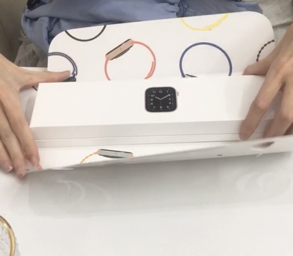 Apple Watch Unboxing 